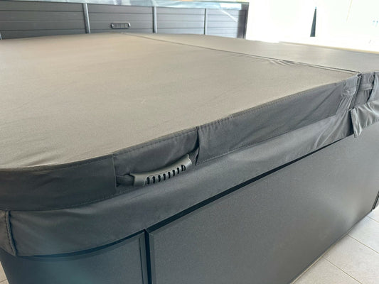Thermolokk 230×230 cm. Radius 25, Weather Shield